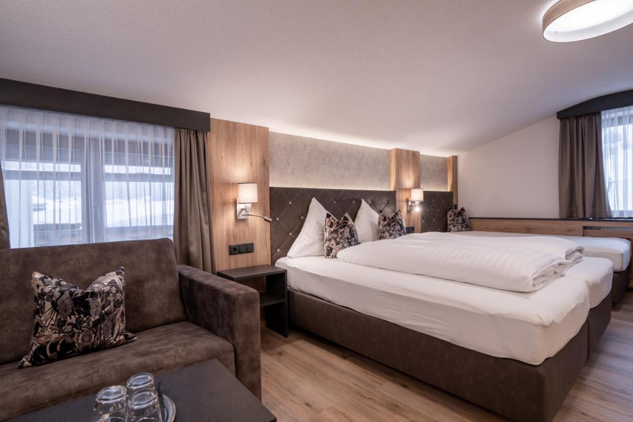 Alphotel Garni Salner Ischgl Exterior foto