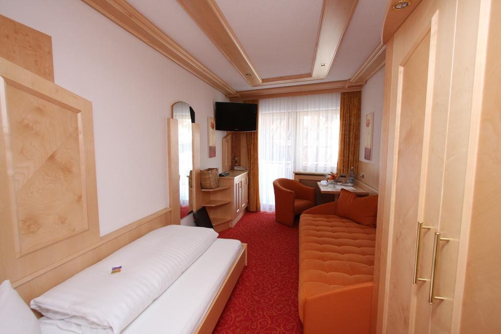 Alphotel Garni Salner Ischgl Exterior foto